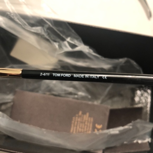 TOM FORD SUNGLASSES - Picture 5 of 9